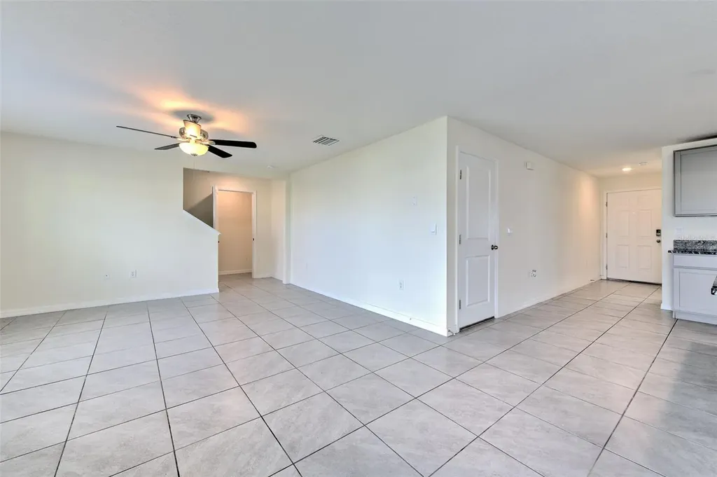 3710 Capri Coast Drive Plant City FL 33565