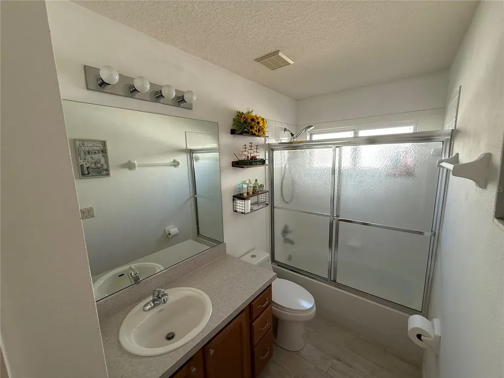 25607 Belle Helene Leesburg FL 34748