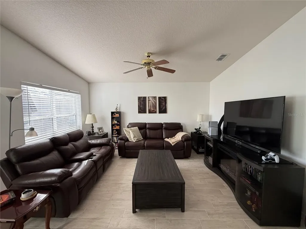 25607 Belle Helene Leesburg FL 34748