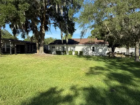25607 Belle Helene Leesburg FL 34748
