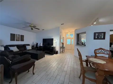 25607 Belle Helene Leesburg FL 34748