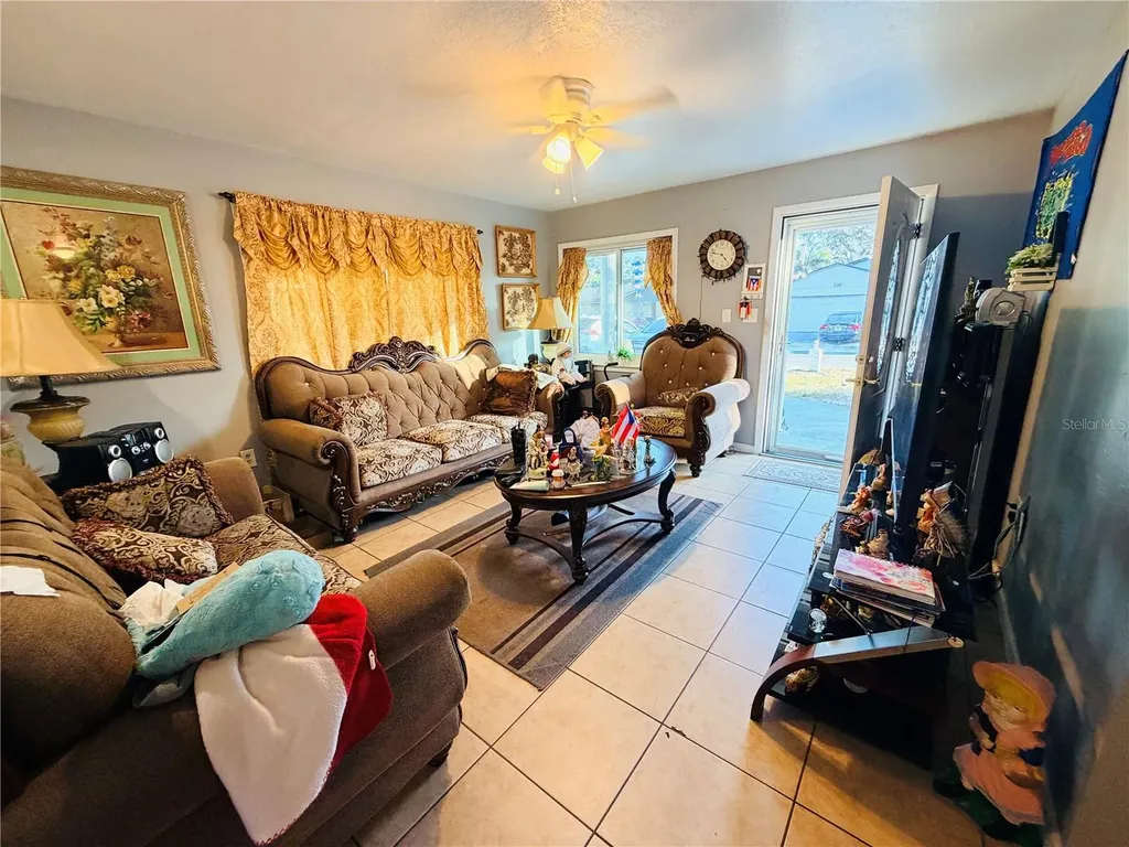 2337 Laura Street Lake Wales FL 33898
