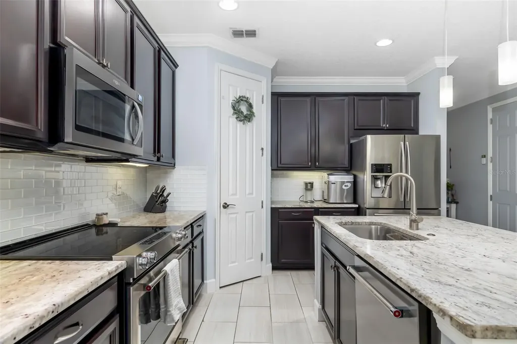 731 116th Court NE Bradenton FL 34212
