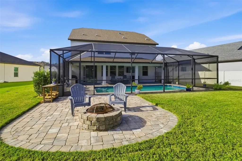 731 116th Court NE Bradenton FL 34212