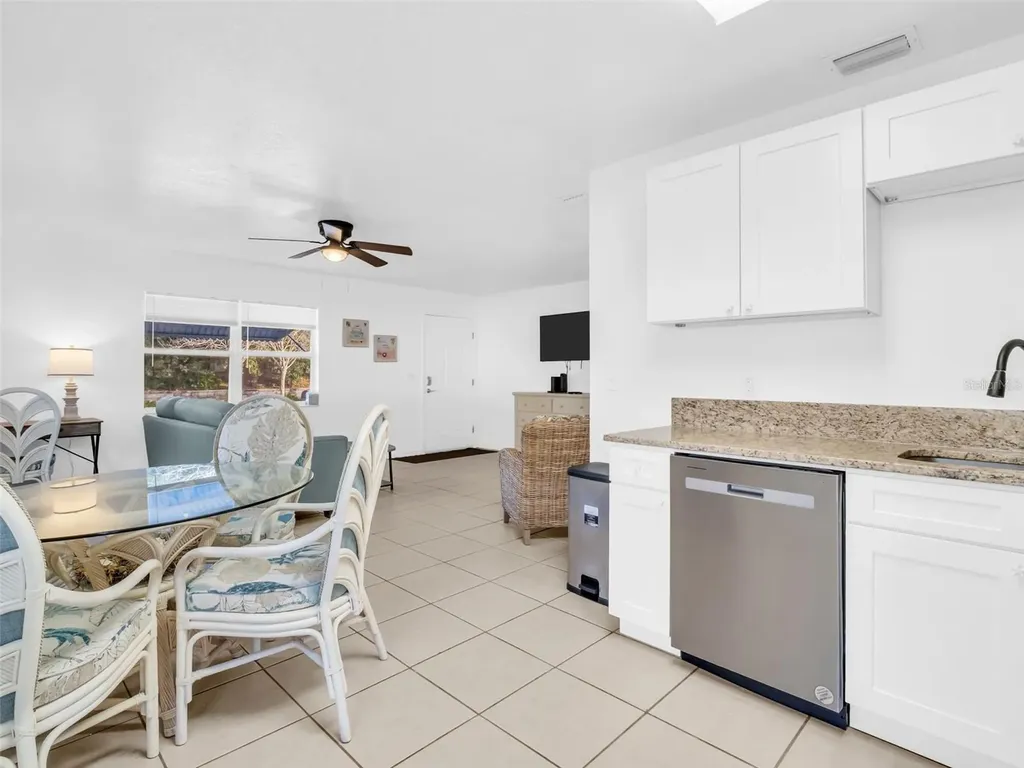 103 E Park Street Tarpon Springs FL 34689