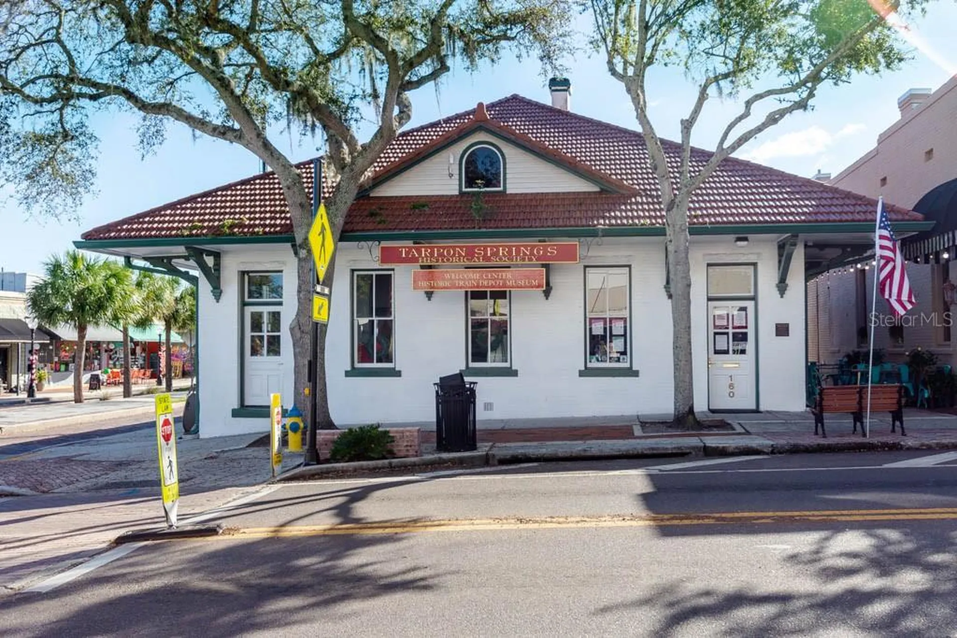 103 E Park Street Tarpon Springs FL 34689