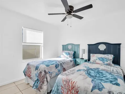 103 E Park Street Tarpon Springs FL 34689