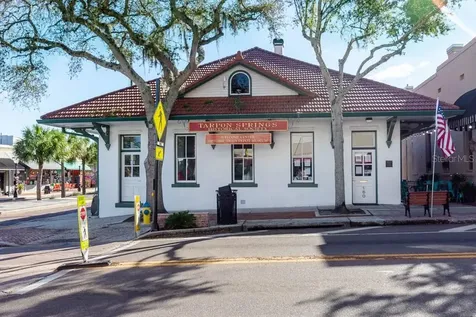 103 E Park Street Tarpon Springs FL 34689