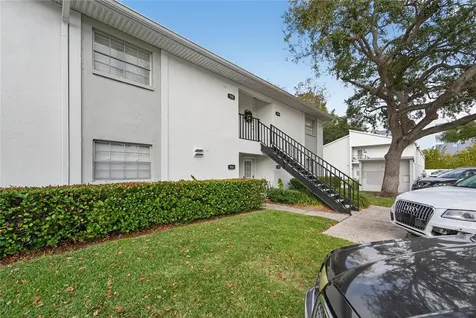3806 N Oak Drive Tampa FL 33611