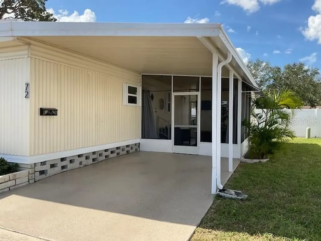 72 Pindo Palm Street W Largo FL 33770