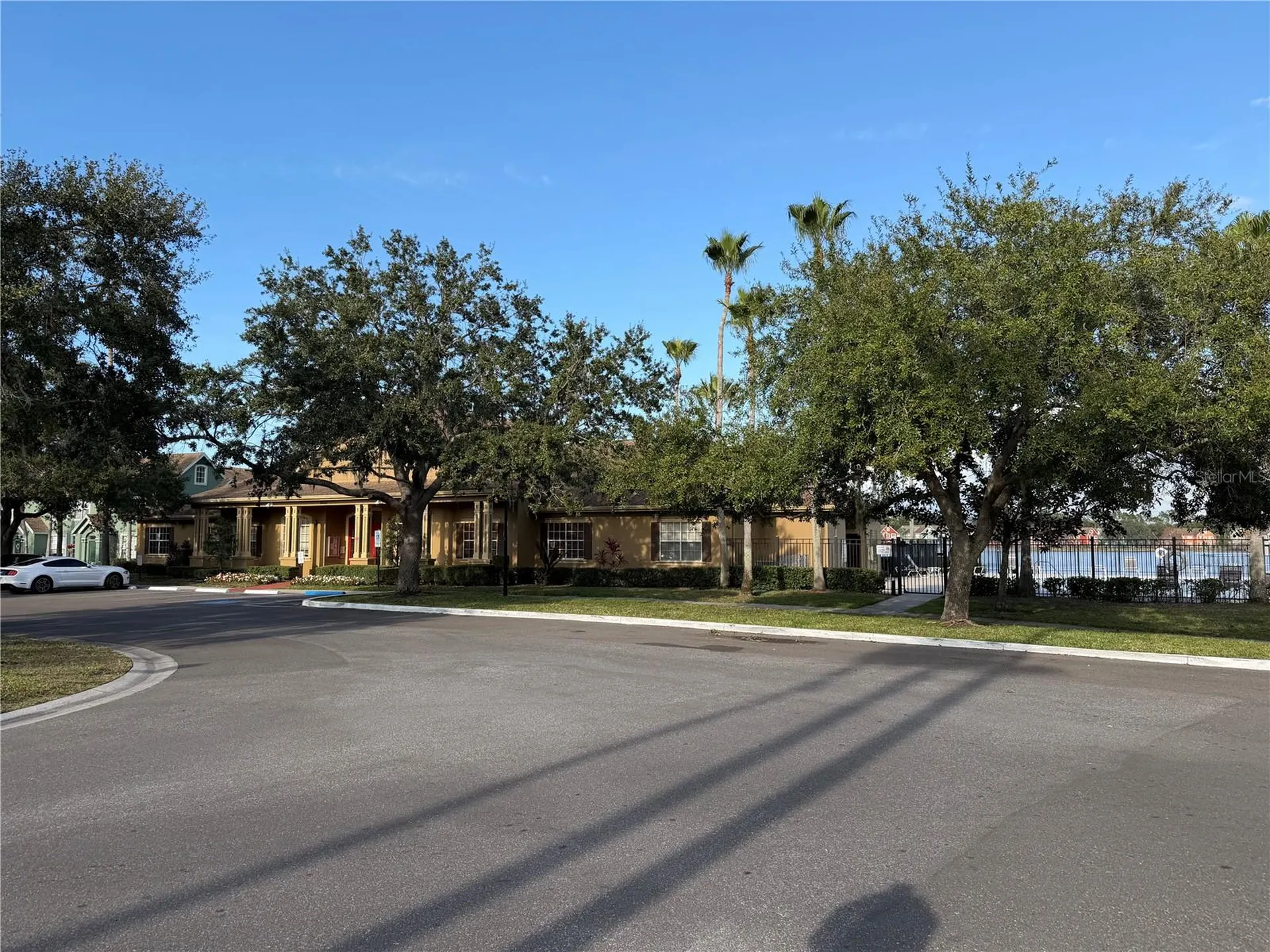 9818 Lake Chase Island Way Tampa FL 33626