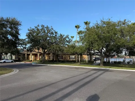 9818 Lake Chase Island Way Tampa FL 33626