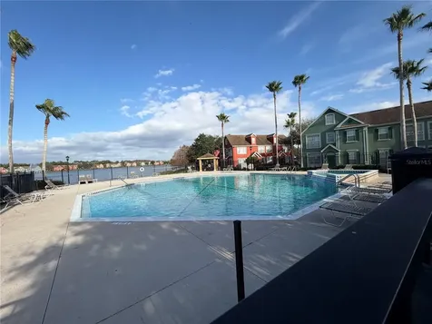 9818 Lake Chase Island Way Tampa FL 33626