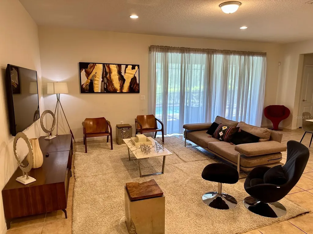 1941 Nice Court Kissimmee FL 34747