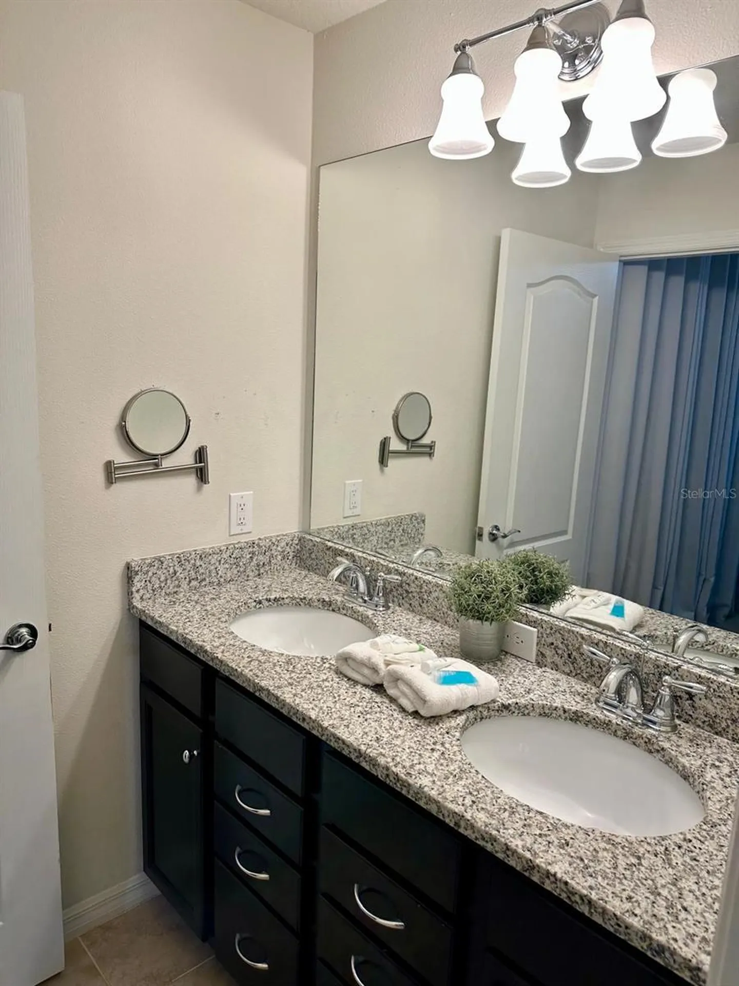 1941 Nice Court Kissimmee FL 34747