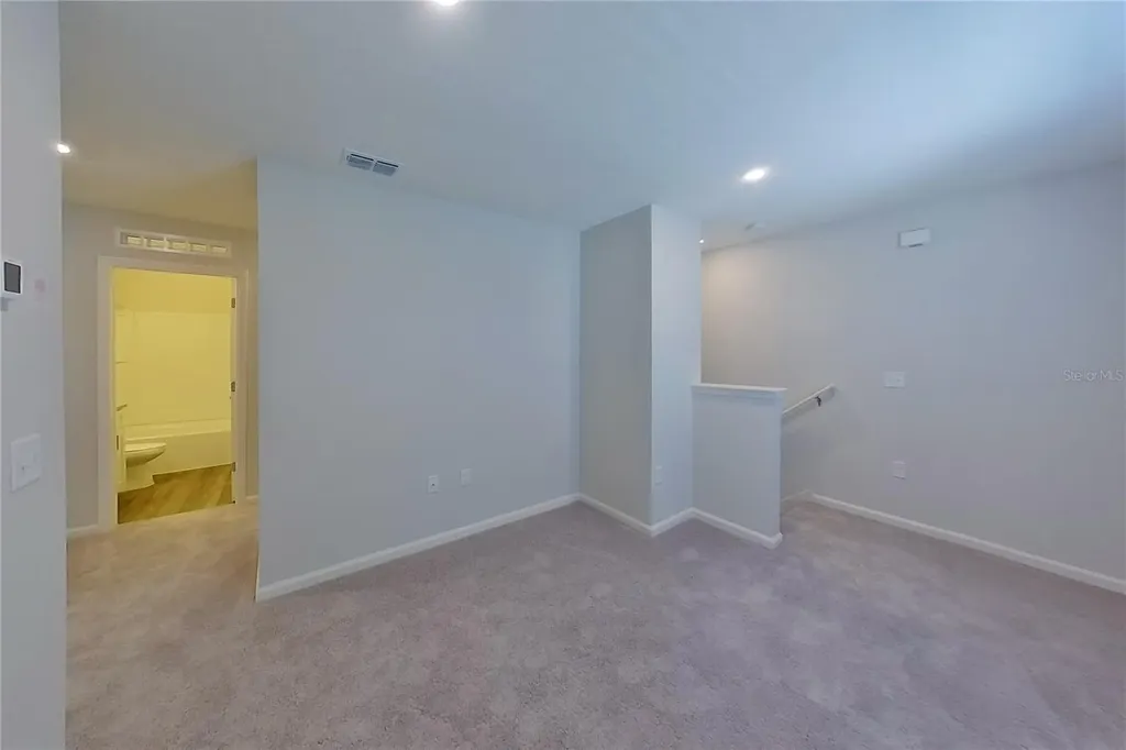 1762 Nebraska Loop Sumterville FL 33585