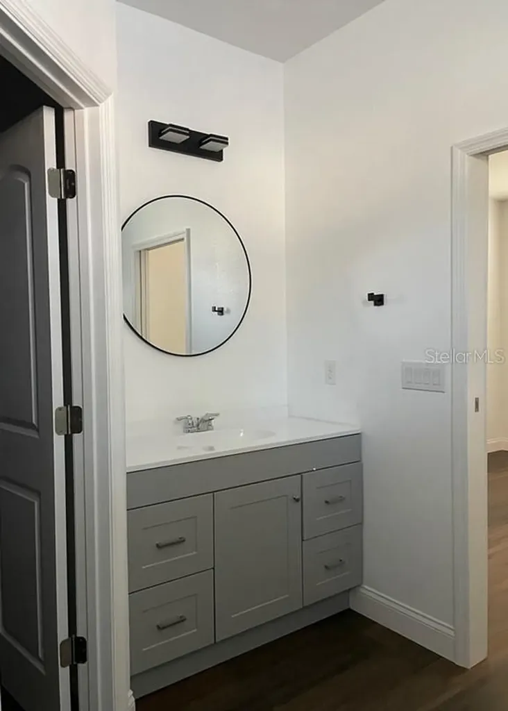 736 S Stone Street Deland FL 32720
