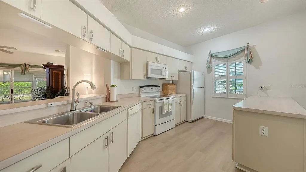 4977 Tamarack Trail Venice FL 34293