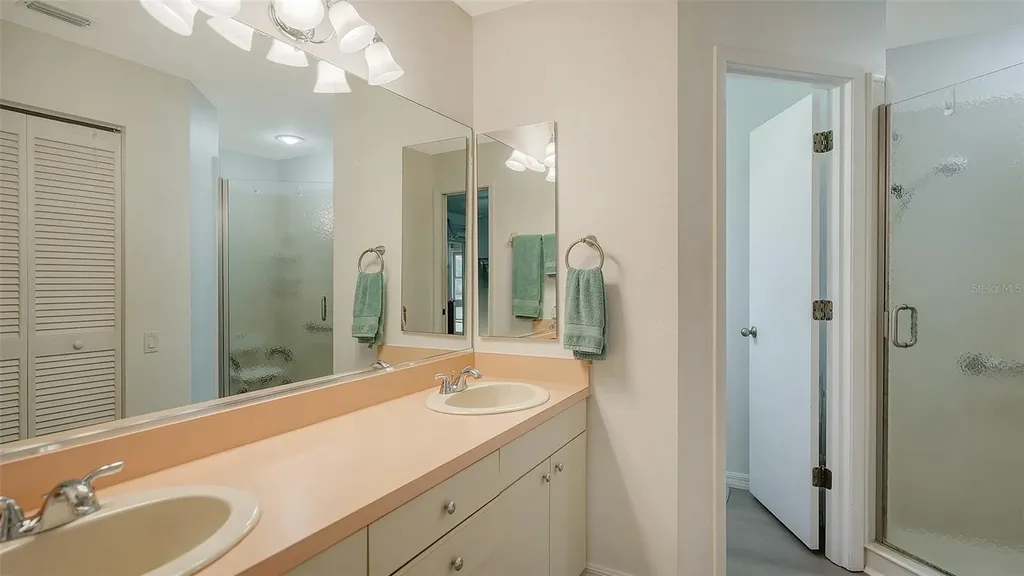 4977 Tamarack Trail Venice FL 34293
