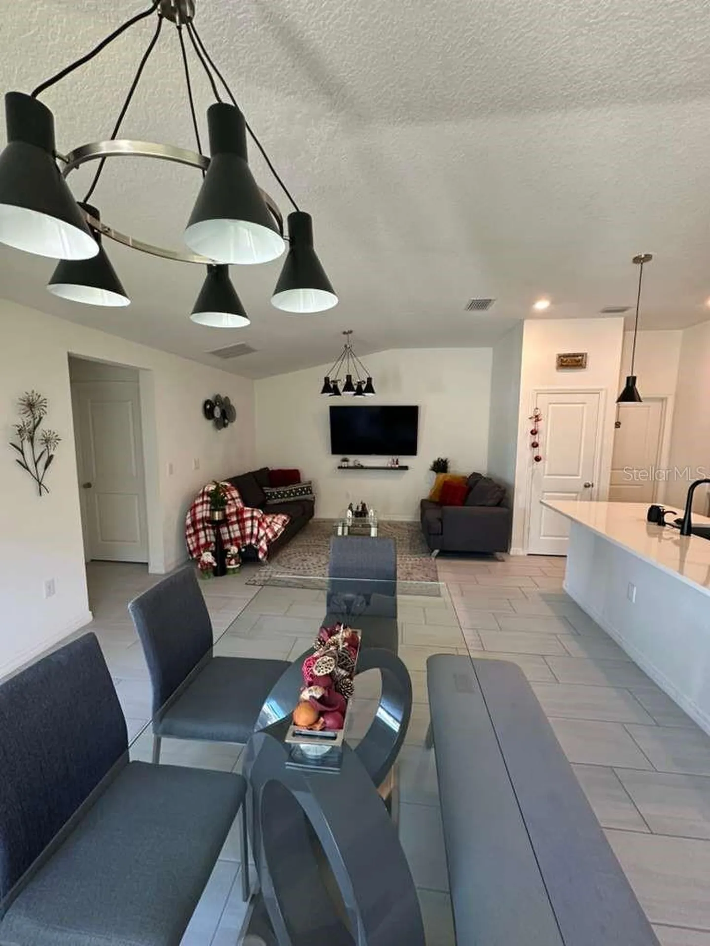 1027 Papaya Circle Davenport FL 33897