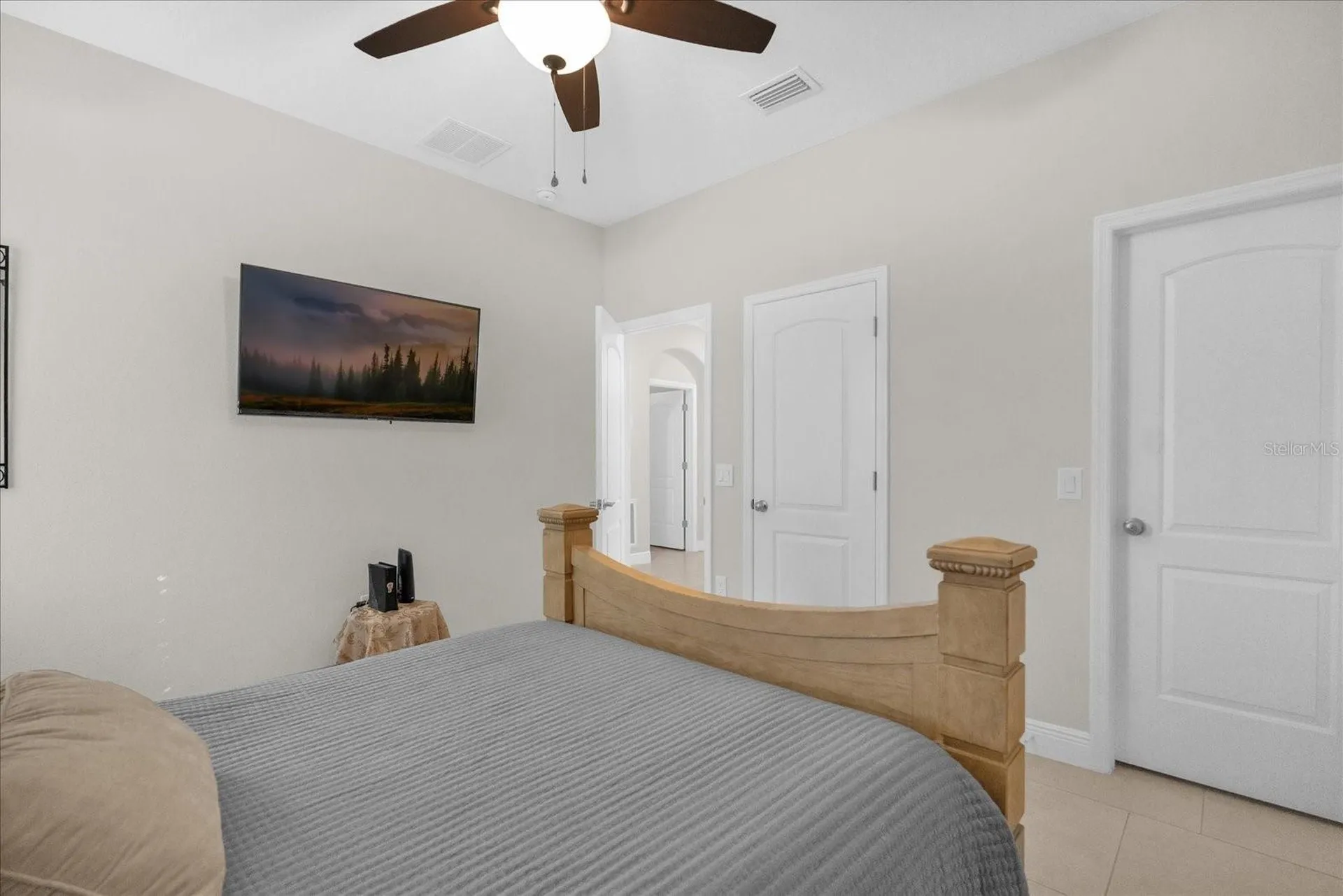 705 Lenox Place Kissimmee FL 34758