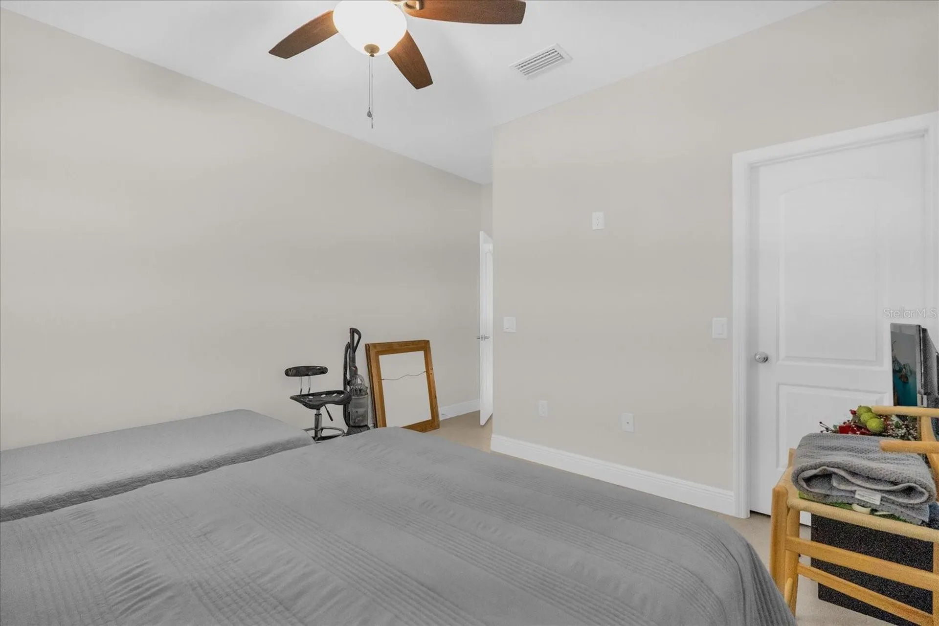 705 Lenox Place Kissimmee FL 34758