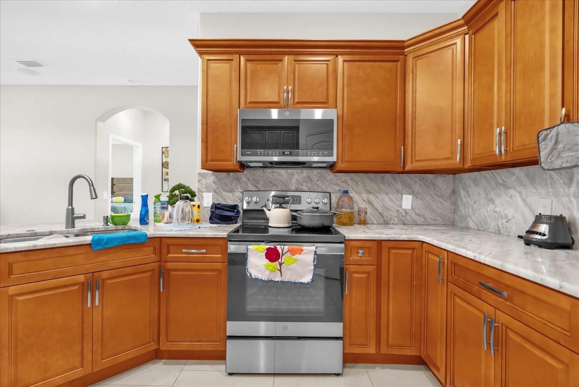 705 Lenox Place Kissimmee FL 34758