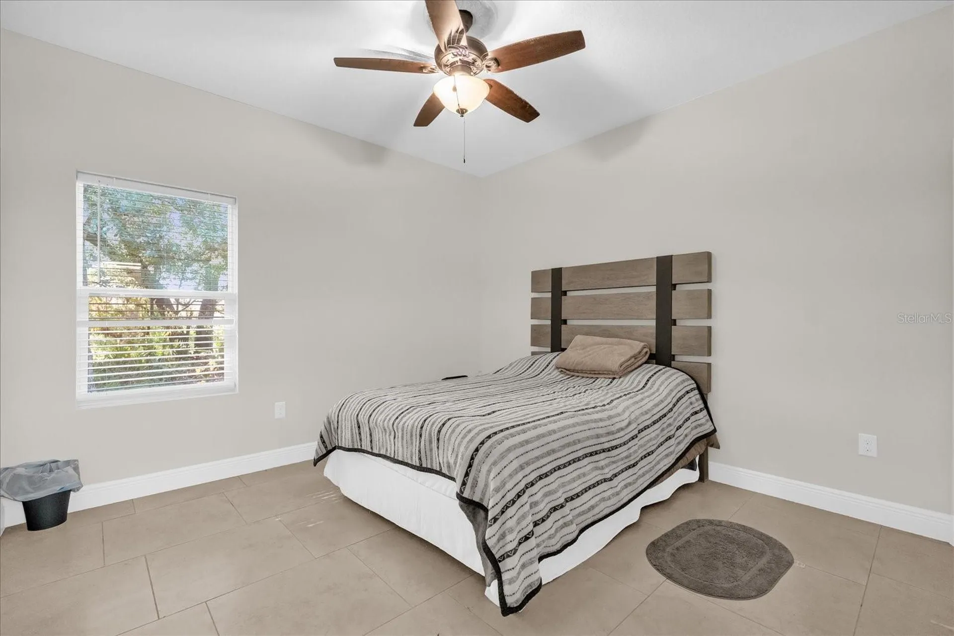 705 Lenox Place Kissimmee FL 34758