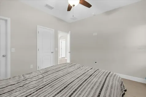 705 Lenox Place Kissimmee FL 34758