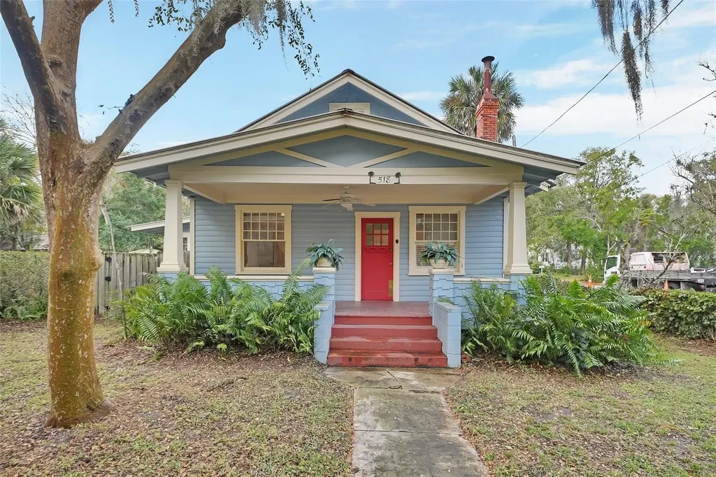 518 N Adelle Avenue Deland FL 32720