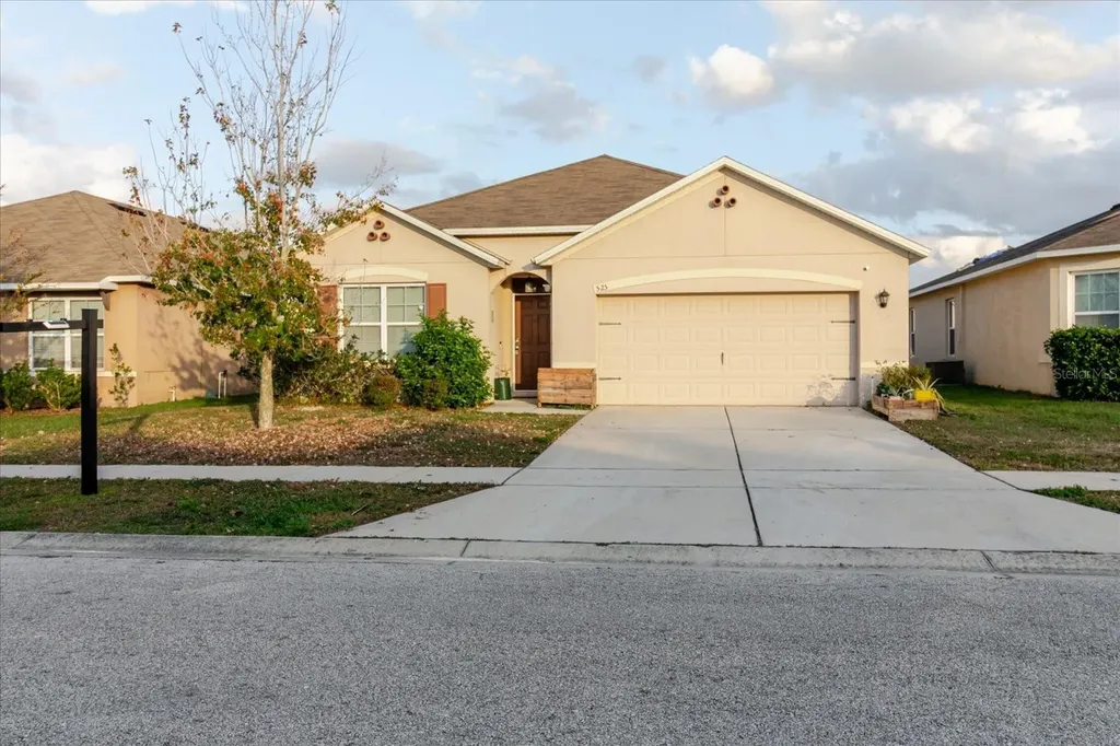 525 Squires Grove Drive Winter Haven FL 33880