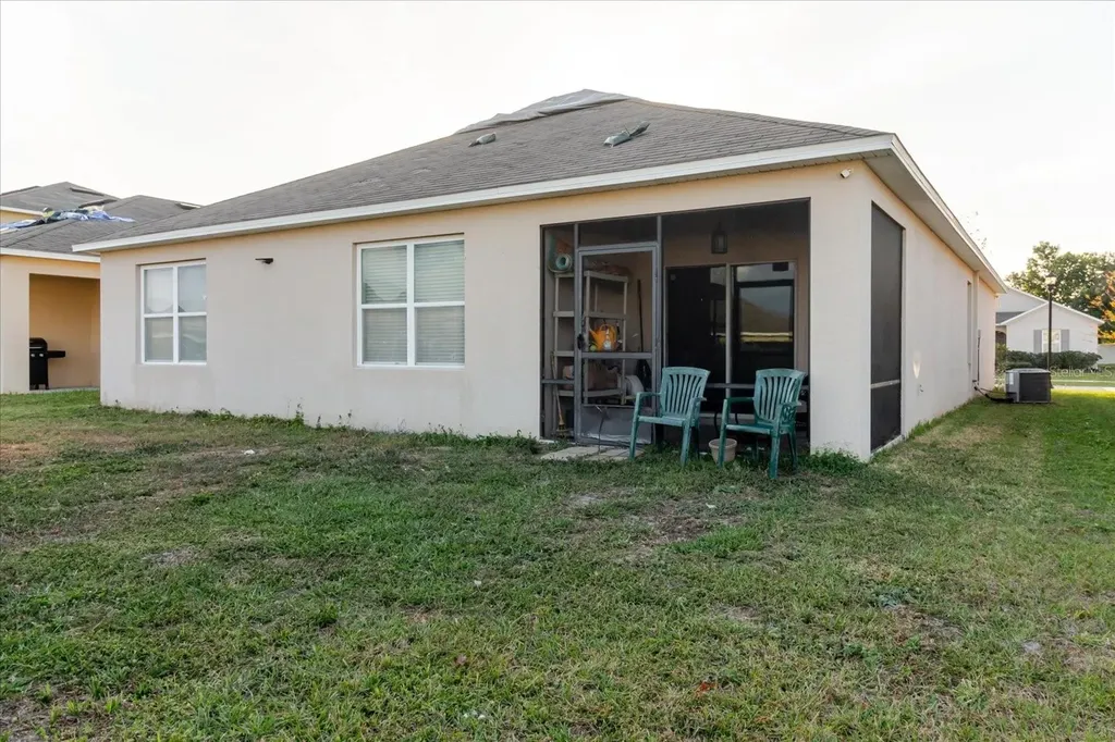 525 Squires Grove Drive Winter Haven FL 33880