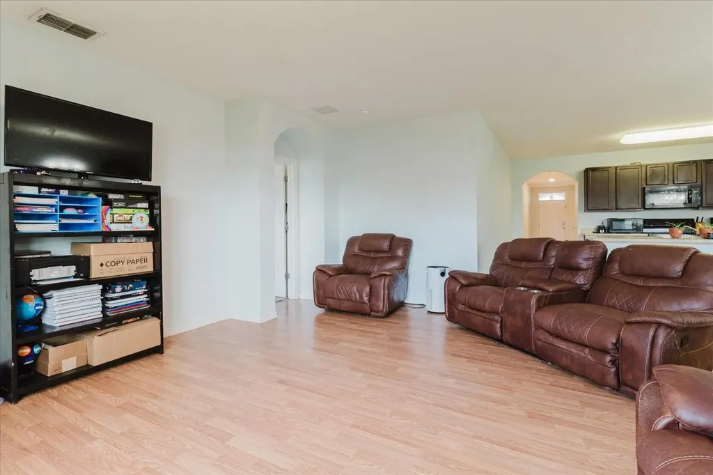 525 Squires Grove Drive Winter Haven FL 33880