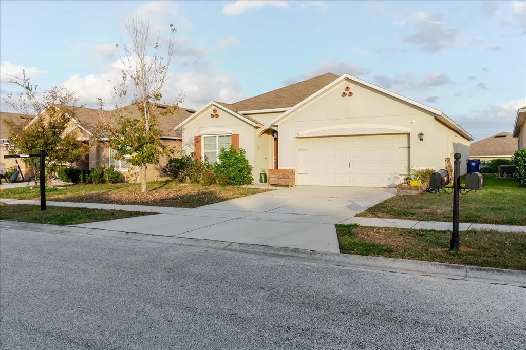 525 Squires Grove Drive Winter Haven FL 33880