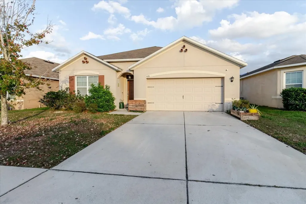525 Squires Grove Drive Winter Haven FL 33880