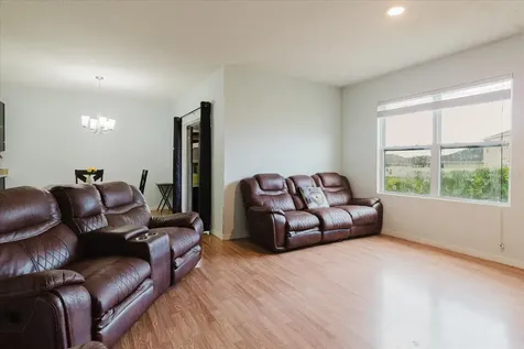 525 Squires Grove Drive Winter Haven FL 33880