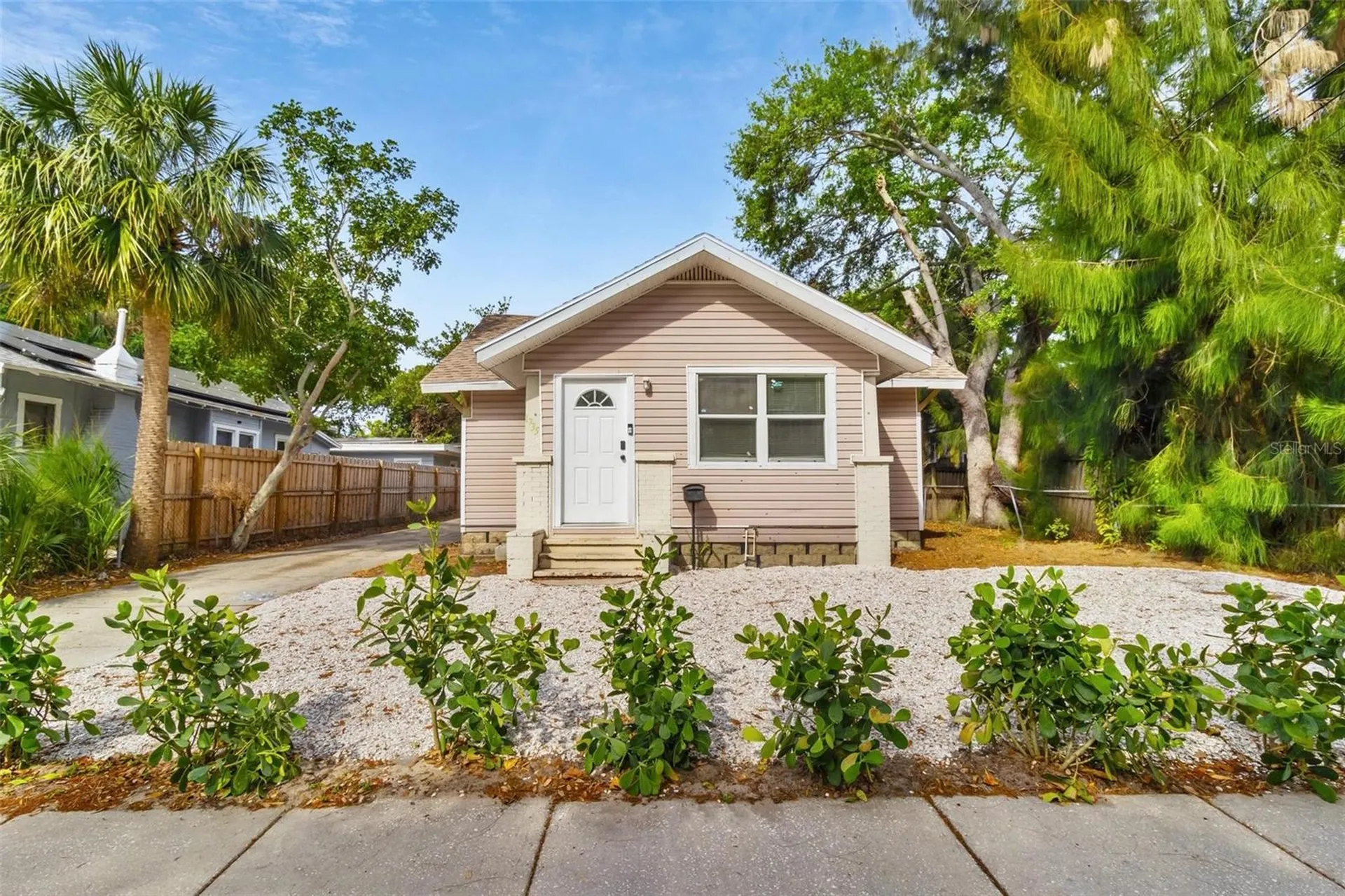 1735 Yale Street S St Petersburg FL 33712