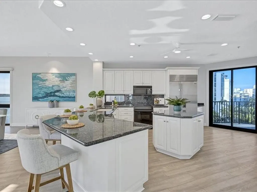 378 Golden Gate Point Sarasota FL 34236