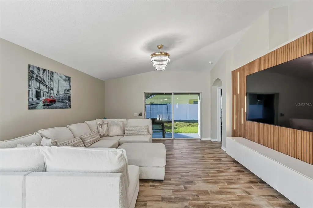 4145 Medbury Drive Wesley Chapel FL 33543