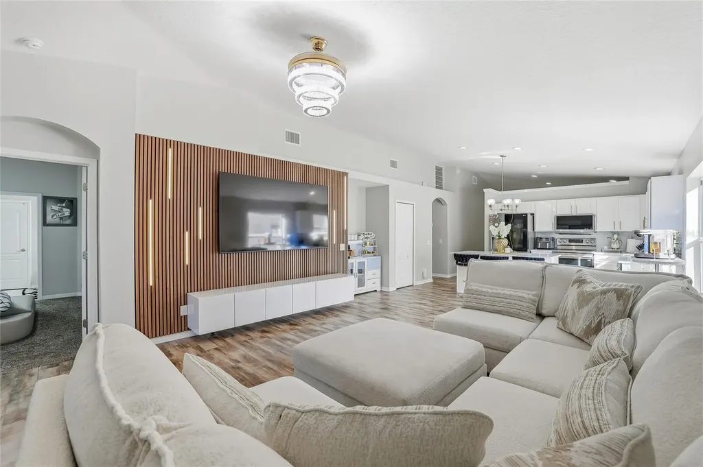 4145 Medbury Drive Wesley Chapel FL 33543