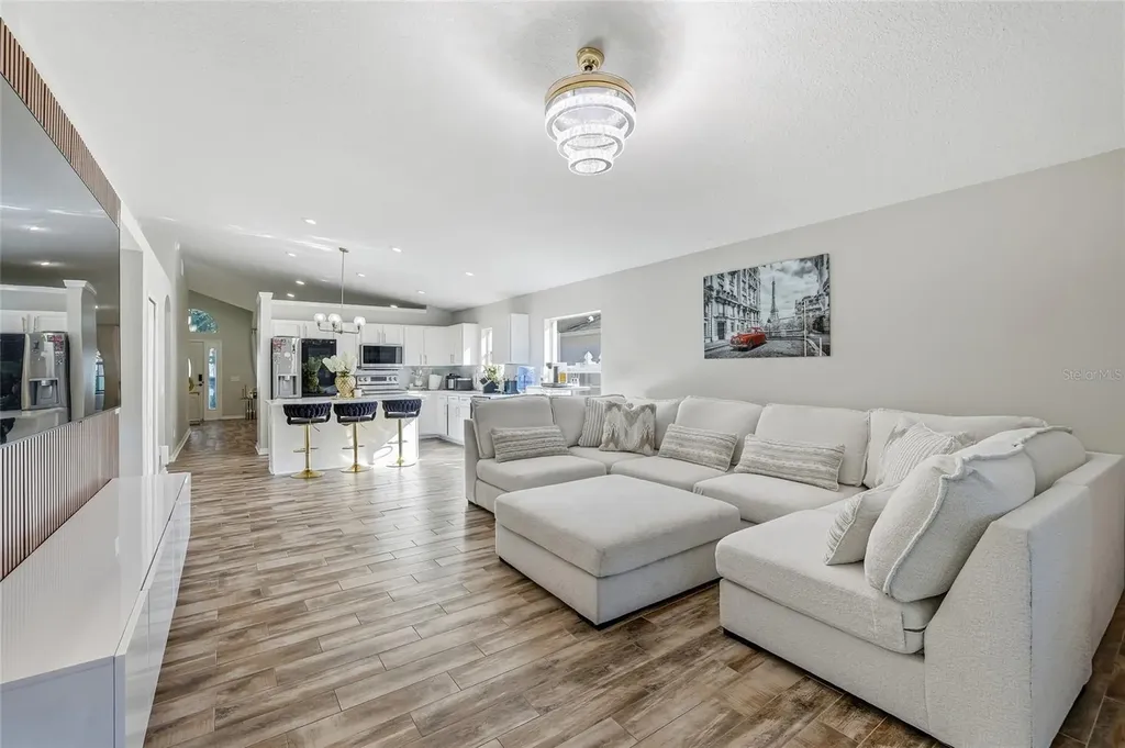 4145 Medbury Drive Wesley Chapel FL 33543