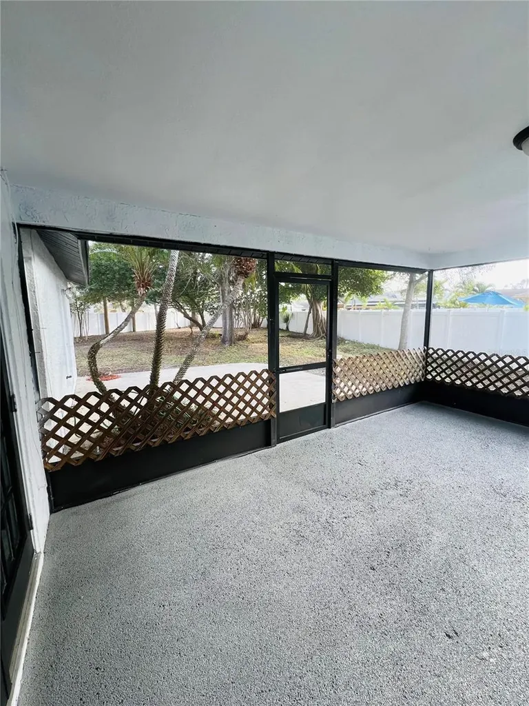 12195 71st Way Largo FL 33773