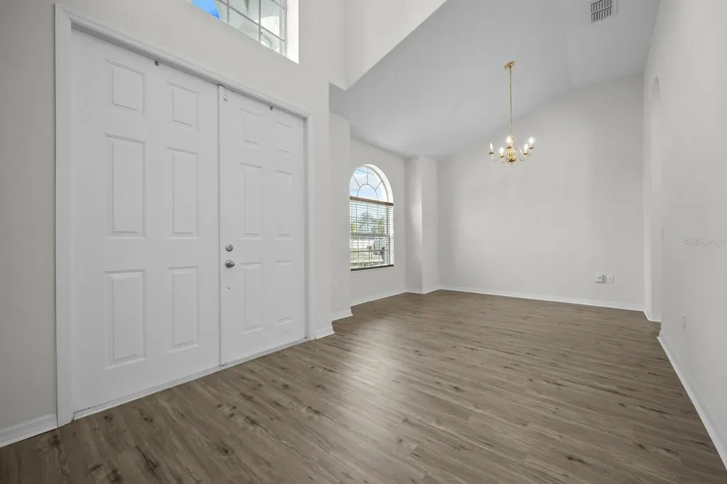 21 Whittingham Lane Palm Coast FL 32164
