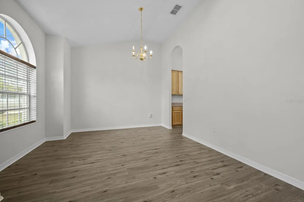 21 Whittingham Lane Palm Coast FL 32164