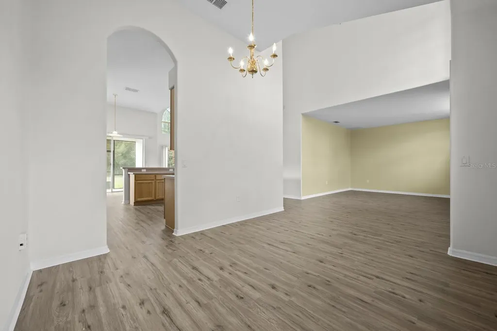21 Whittingham Lane Palm Coast FL 32164