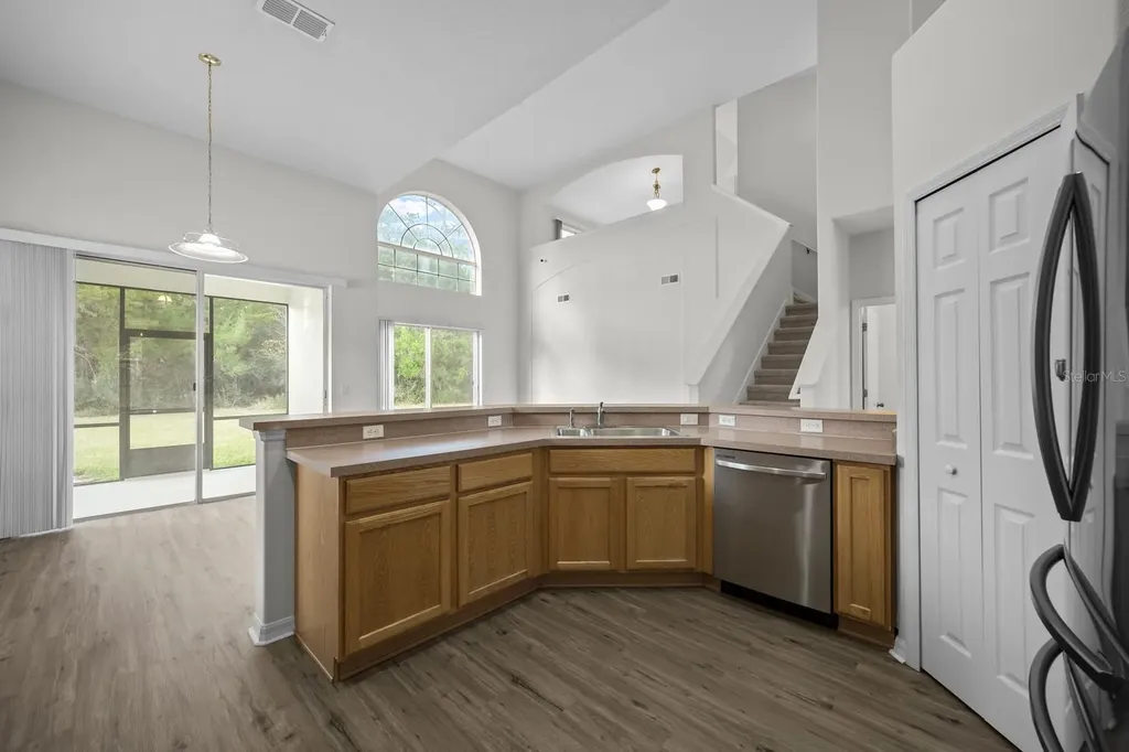 21 Whittingham Lane Palm Coast FL 32164