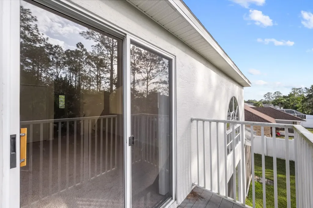 21 Whittingham Lane Palm Coast FL 32164
