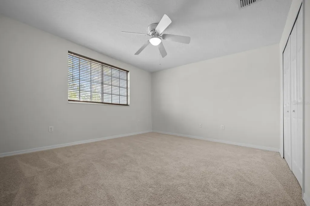 21 Whittingham Lane Palm Coast FL 32164