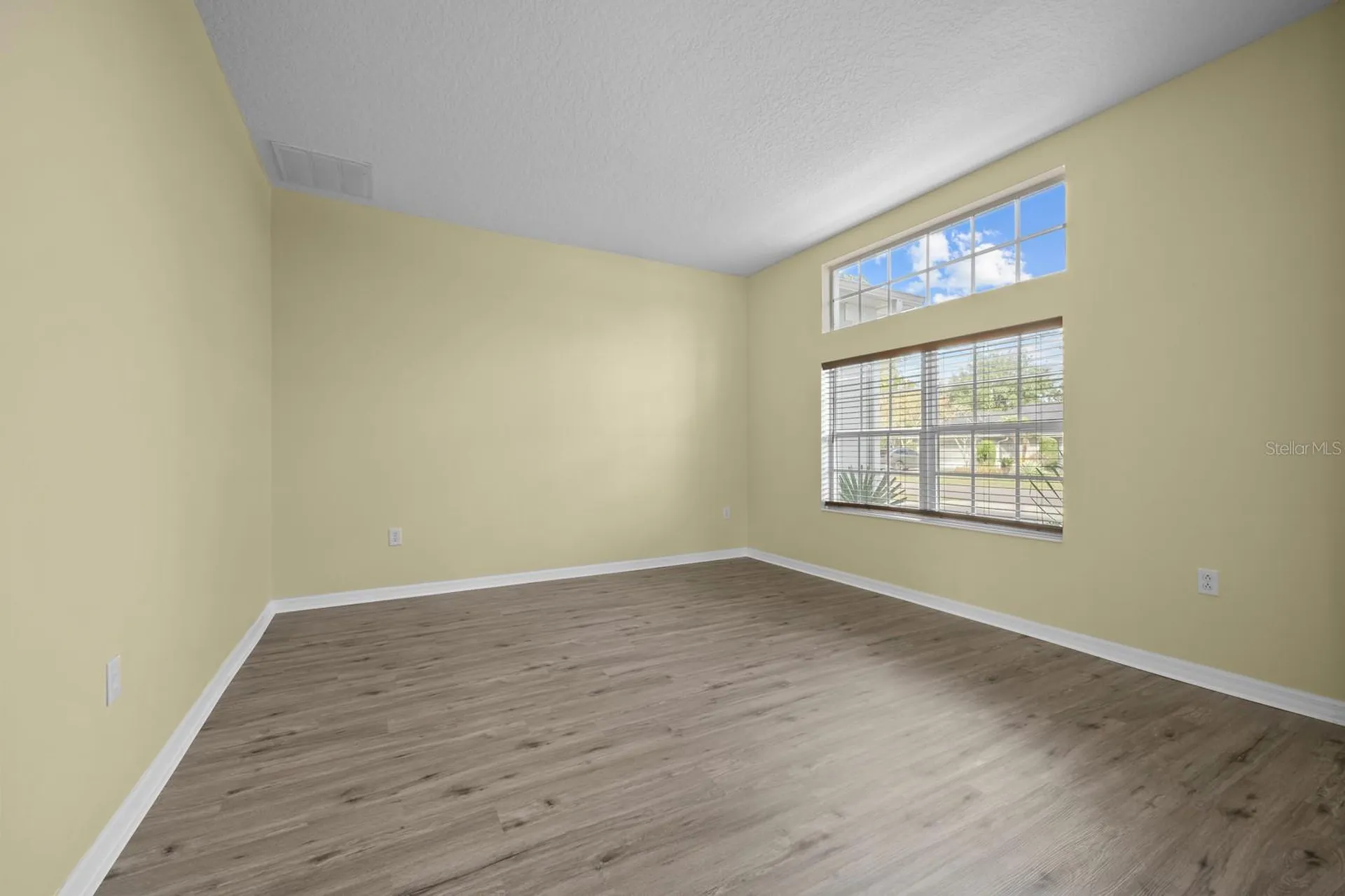 21 Whittingham Lane Palm Coast FL 32164