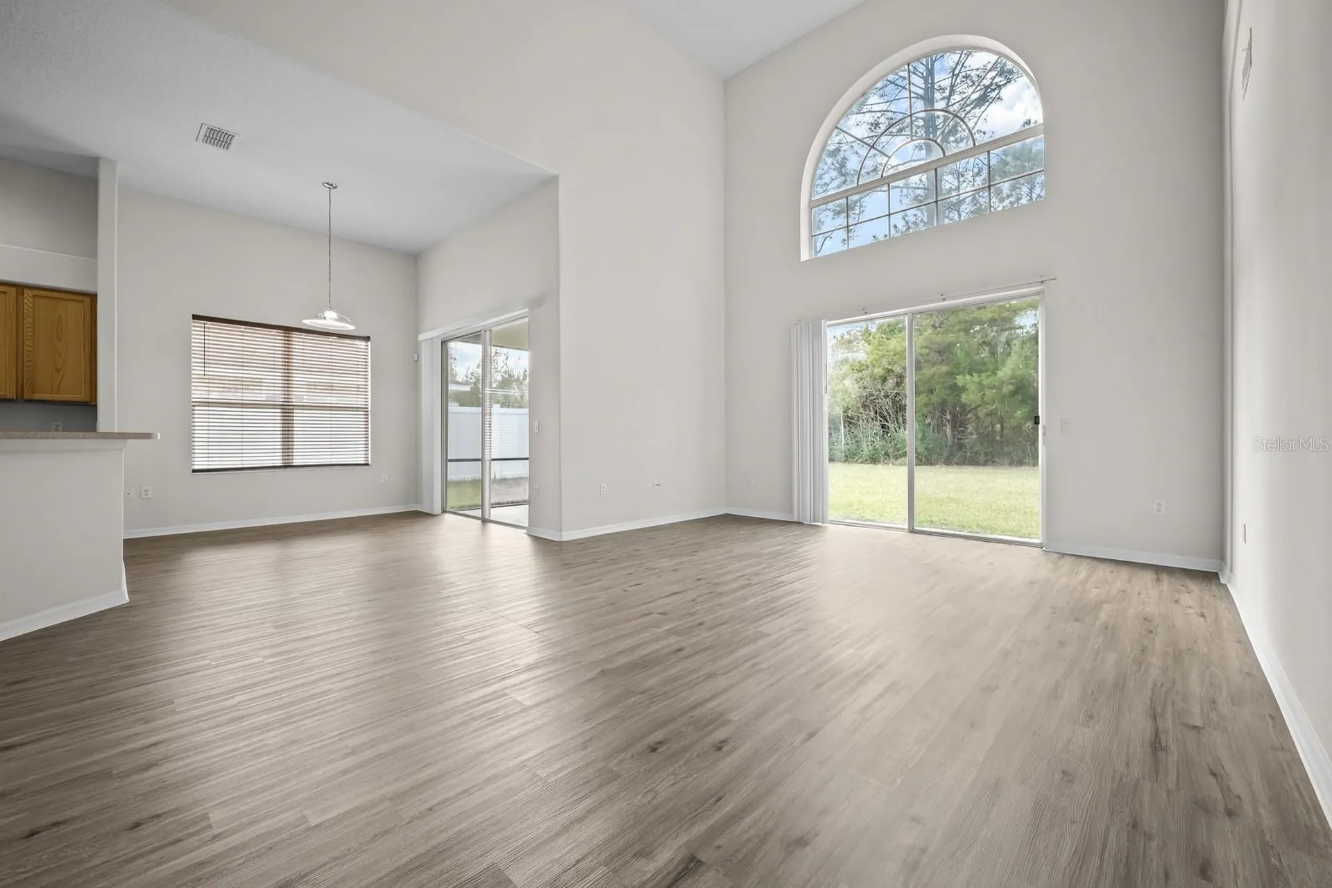 21 Whittingham Lane Palm Coast FL 32164